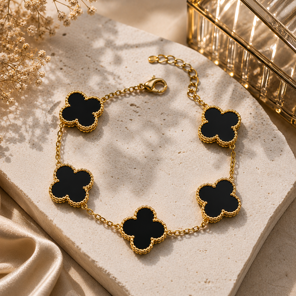 Luck & Luxury Onyx Bracelet