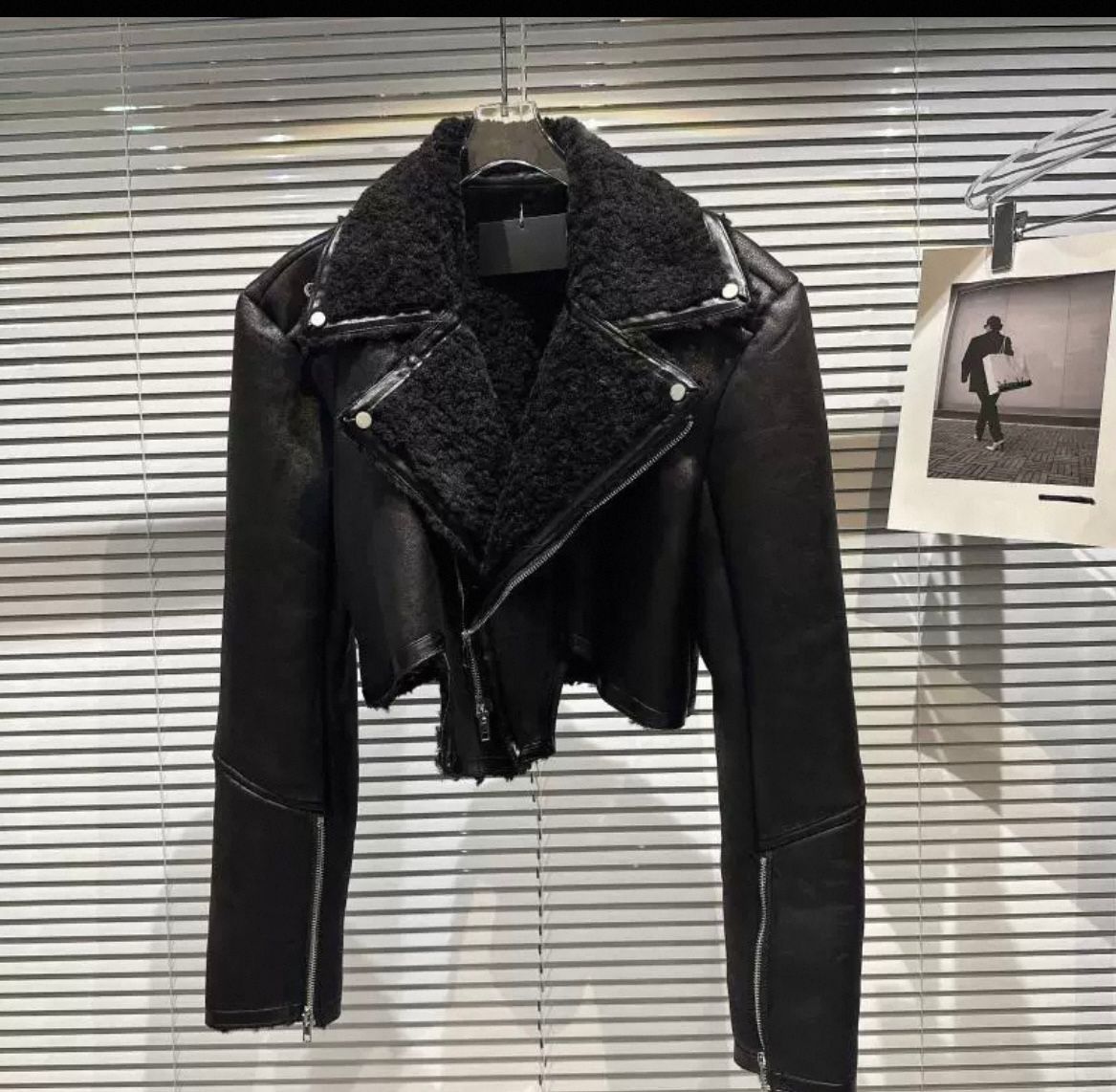 Noir Shearling Cropped Jacket