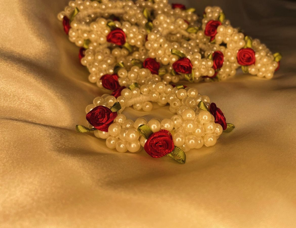 Red Rose Pearl Luxe Hair Tie
