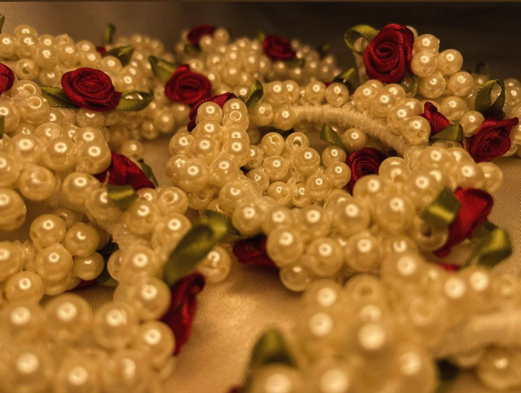 Red Rose Pearl Luxe Hair Tie
