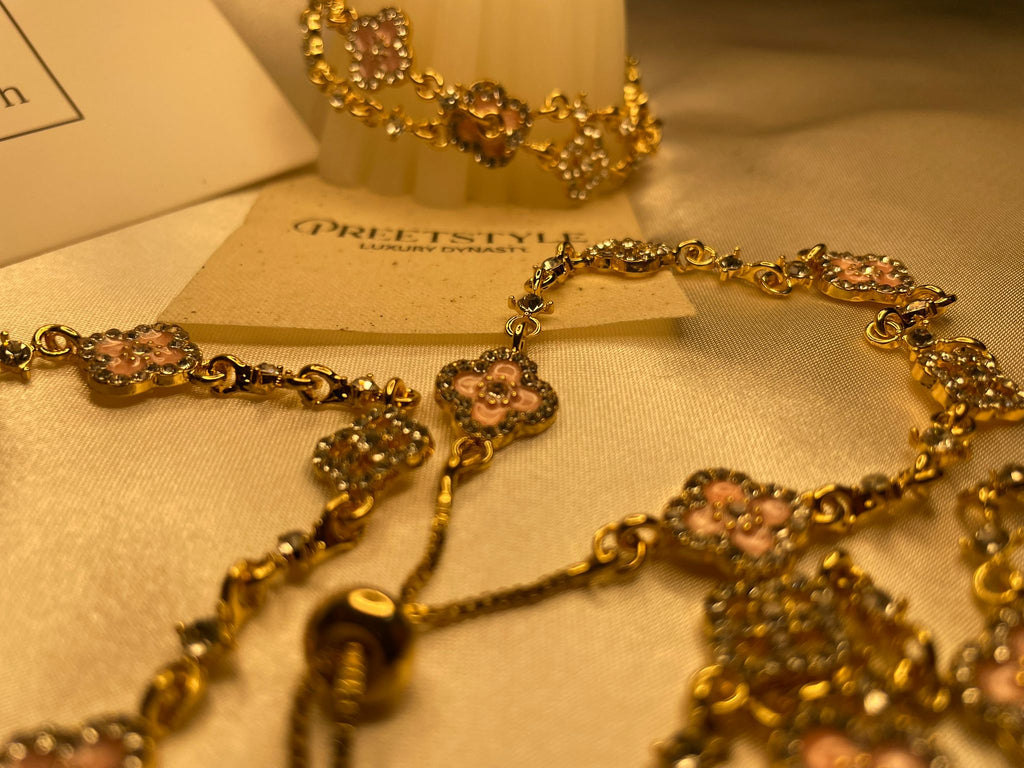 Enchanted Rosé Clover Bracelet