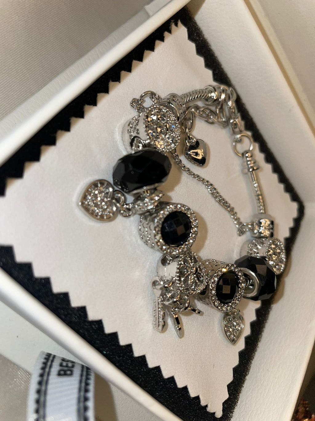 Moonlight Dynasty Heart Bangle