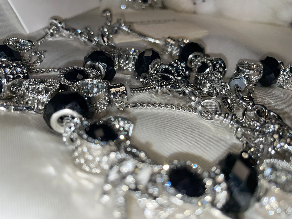 Moonlight Dynasty Heart Bangle