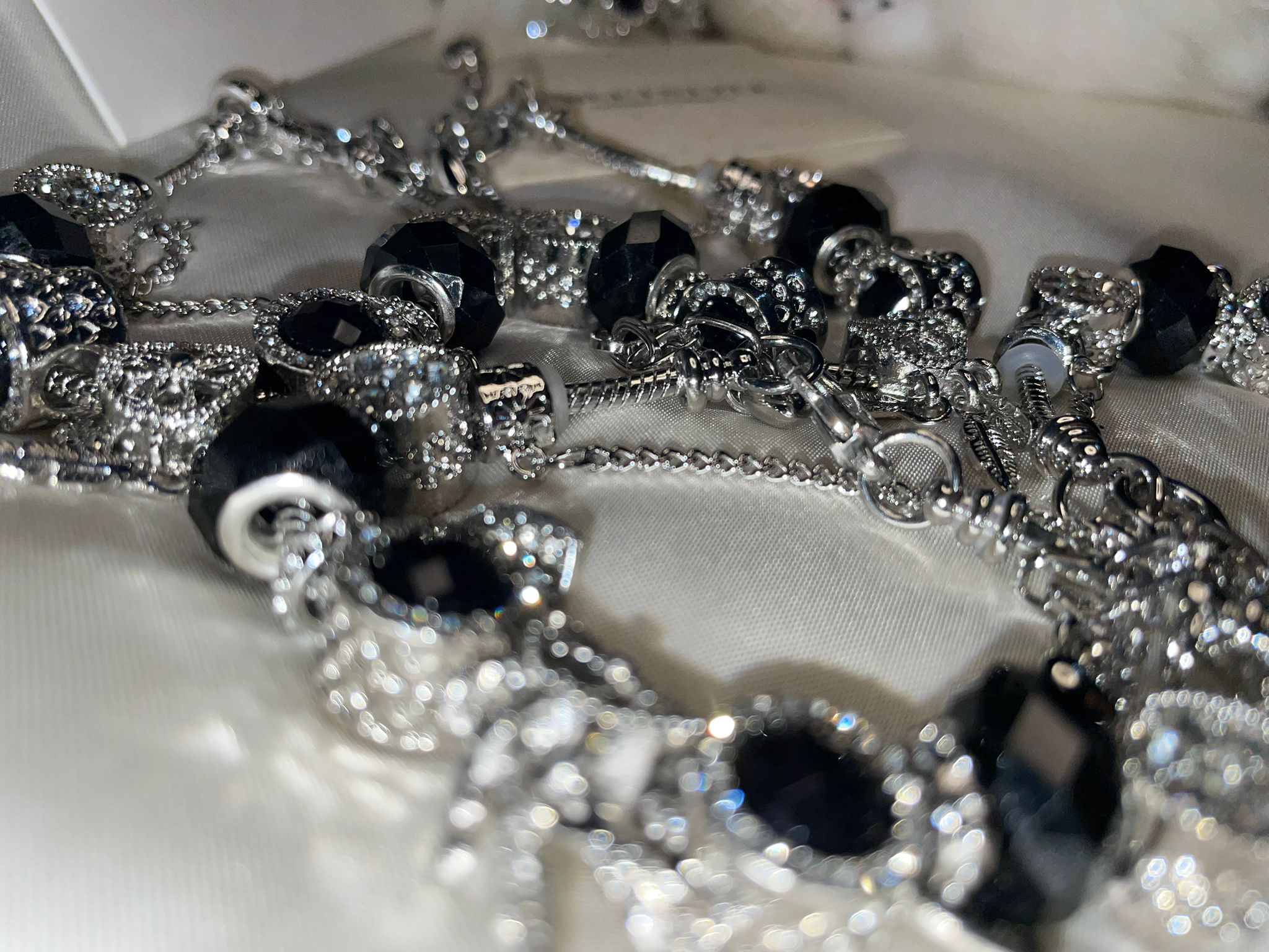 Moonlight Dynasty Heart Bangle